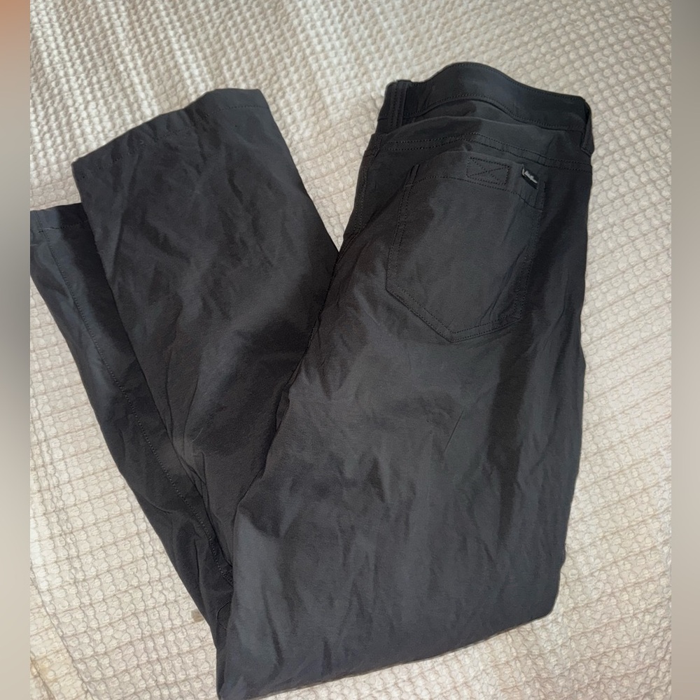 Mens Eddie Bauer highly insulated pants size 32/30